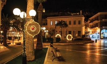 Article Πλατεία Φιλελλήνων Ναύπλιο Χριστούγεννα, Christmas in Philhellinon square Nafplio