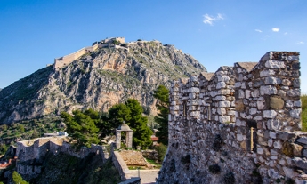 Article castles of Nafplio, κάστρα του Ναυπλίου